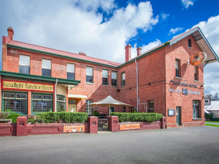 Holgates Brewhouse Dog Friendly Brewery 1 86 768x576