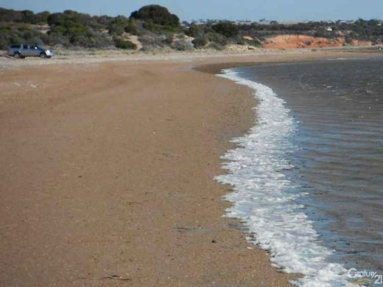 Tickera Beach 86 768x576