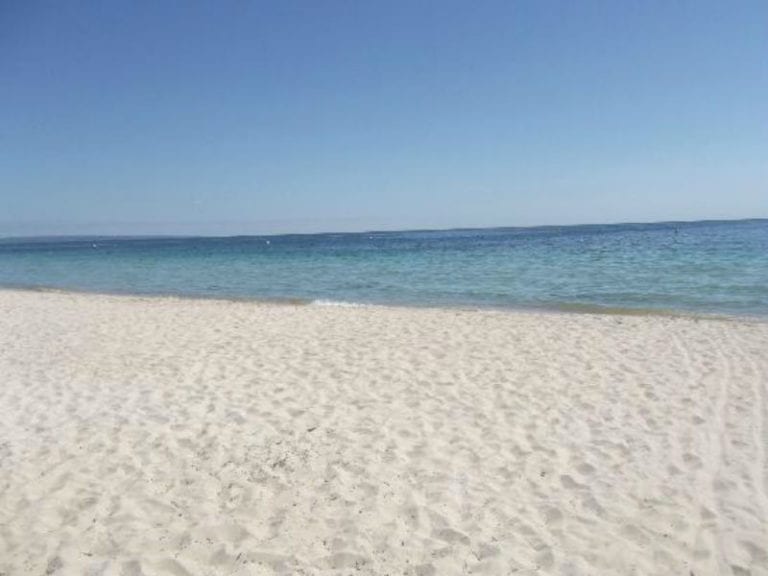 Abbey Beach 86 768x576