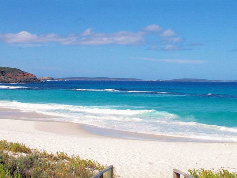 Back Beach 86 768x576