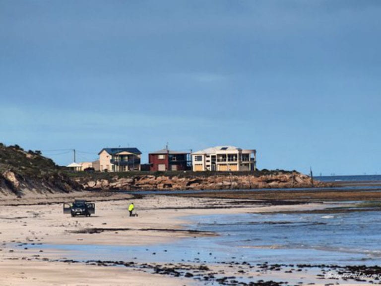 Bluff Beach 86 768x576