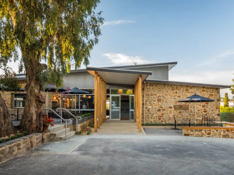 Pikes Dog Friendly Winery 2 86 768x576