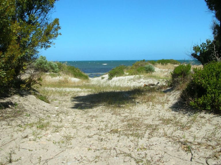 Sturt Bay Beach 86 768x576