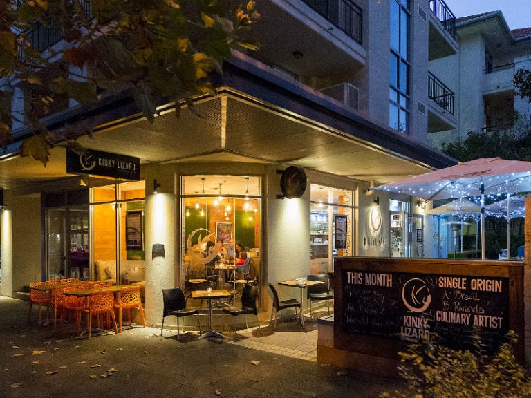 Kinky Lizard 768x576