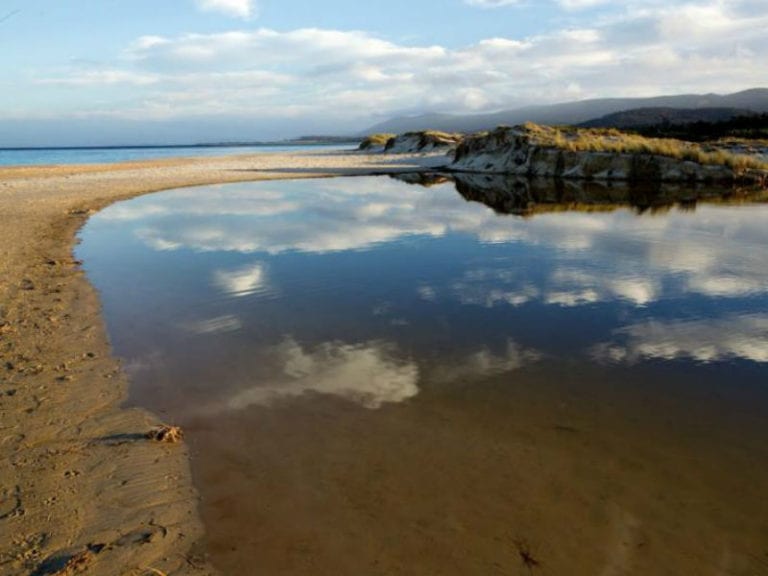 Lagoon Beach 86 768x576