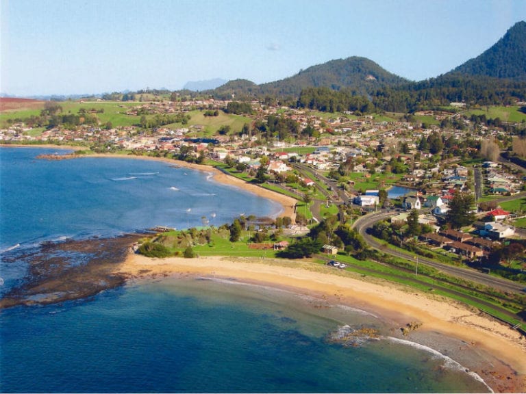 Penguin Beach 86 768x576