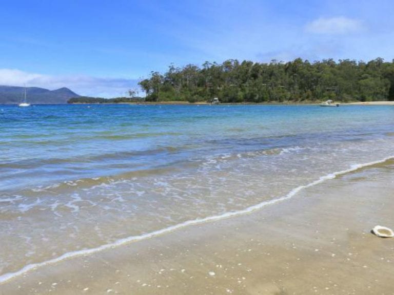 Stewarts Bay 86 768x576