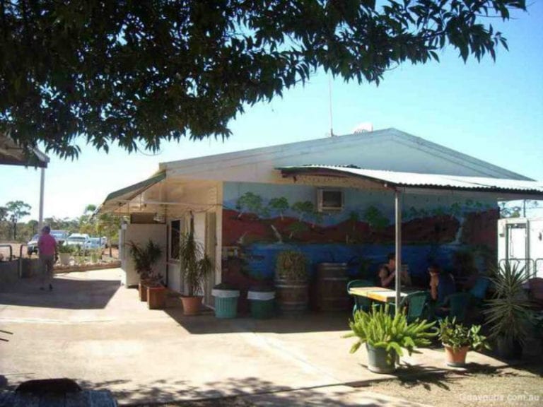 The Lynd Oasis Roadhouse 86 768x576