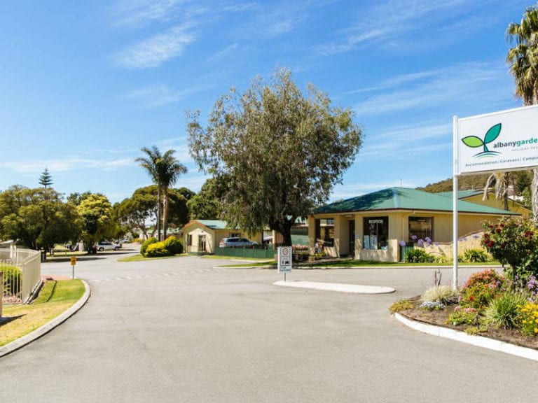 Albany Gardens Holiday Resor 86 768x576