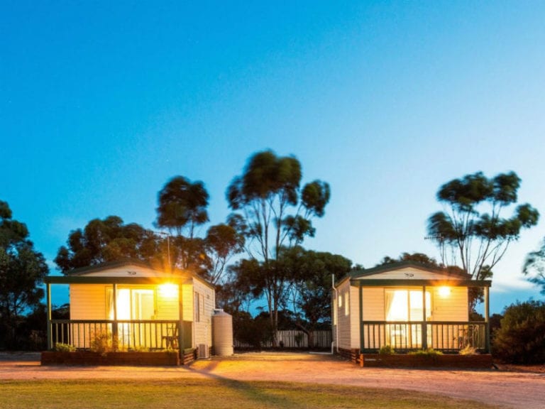 Cummins Community Caravan Park 86 768x576