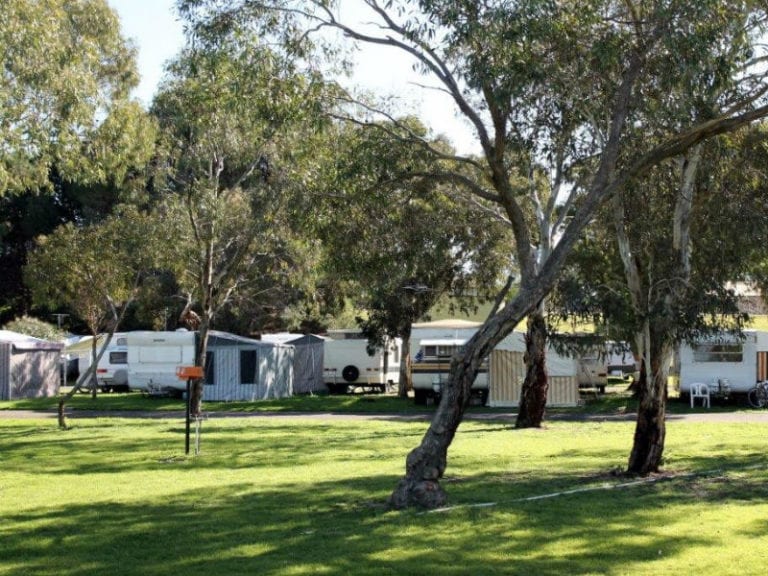 Milang Lakeside Caravan Park 86 768x576