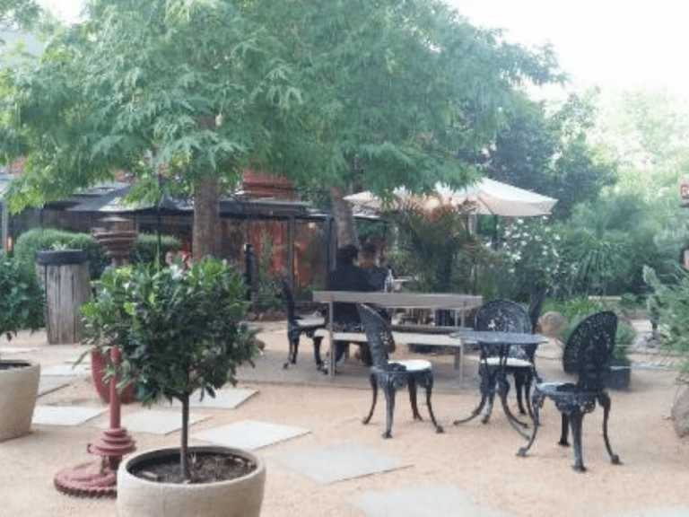 Seven Creeks Hotel 768x576