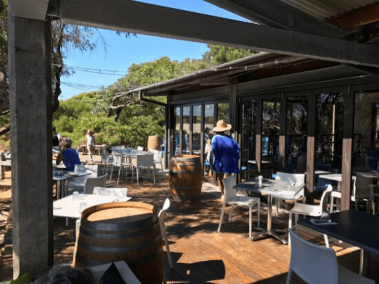 Bunkers Beach House 1 768x576