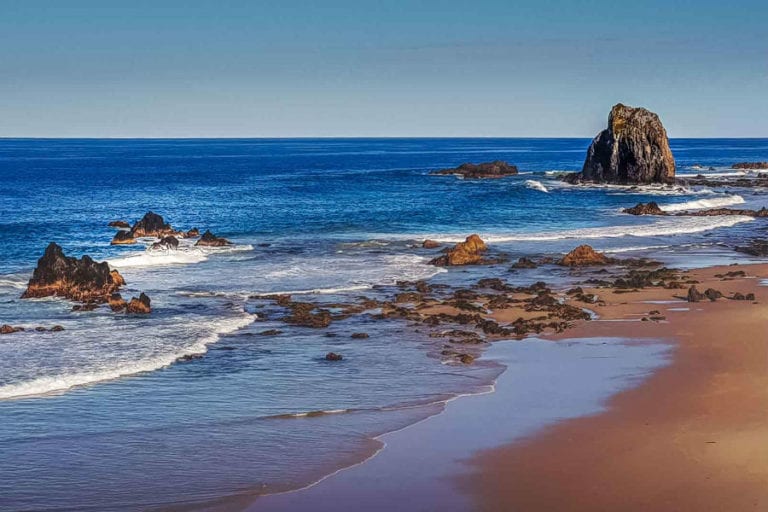 Cemetary Beach 96 768x512