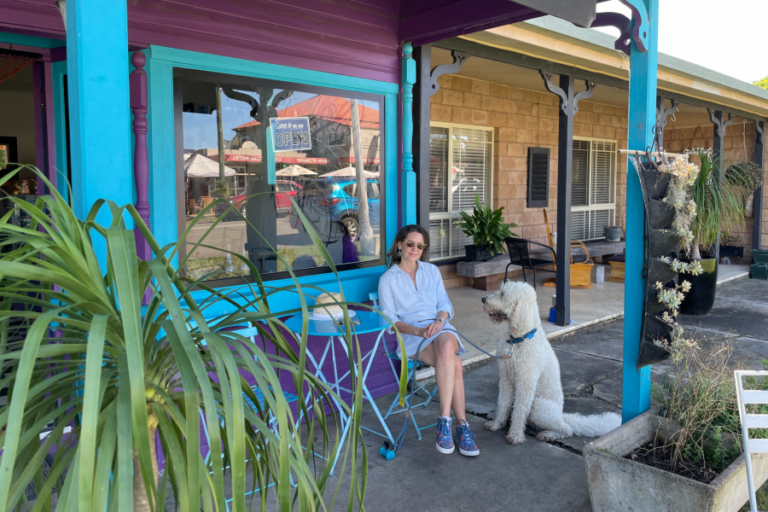 Blue Bells Cafe  768x512