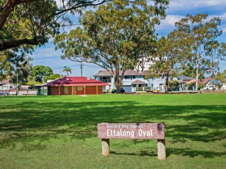 Ettalong Oval 768x576