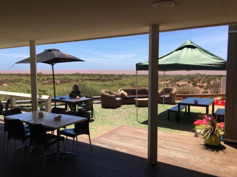 Sunset Cafe 2 768x576