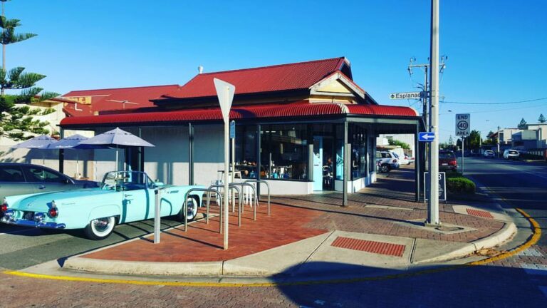 303 by the sea 768x432