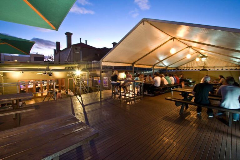 Hawthorn Hotel 1 768x512