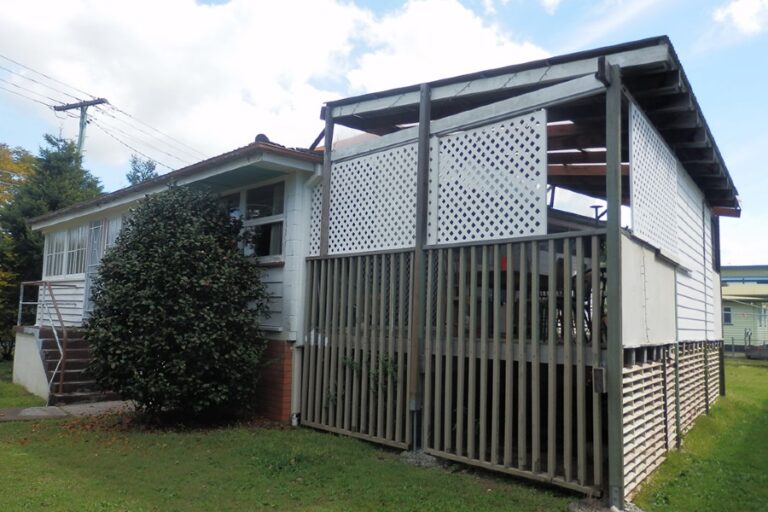 manly peninsular dog friendly accommodation 10 96 768x512