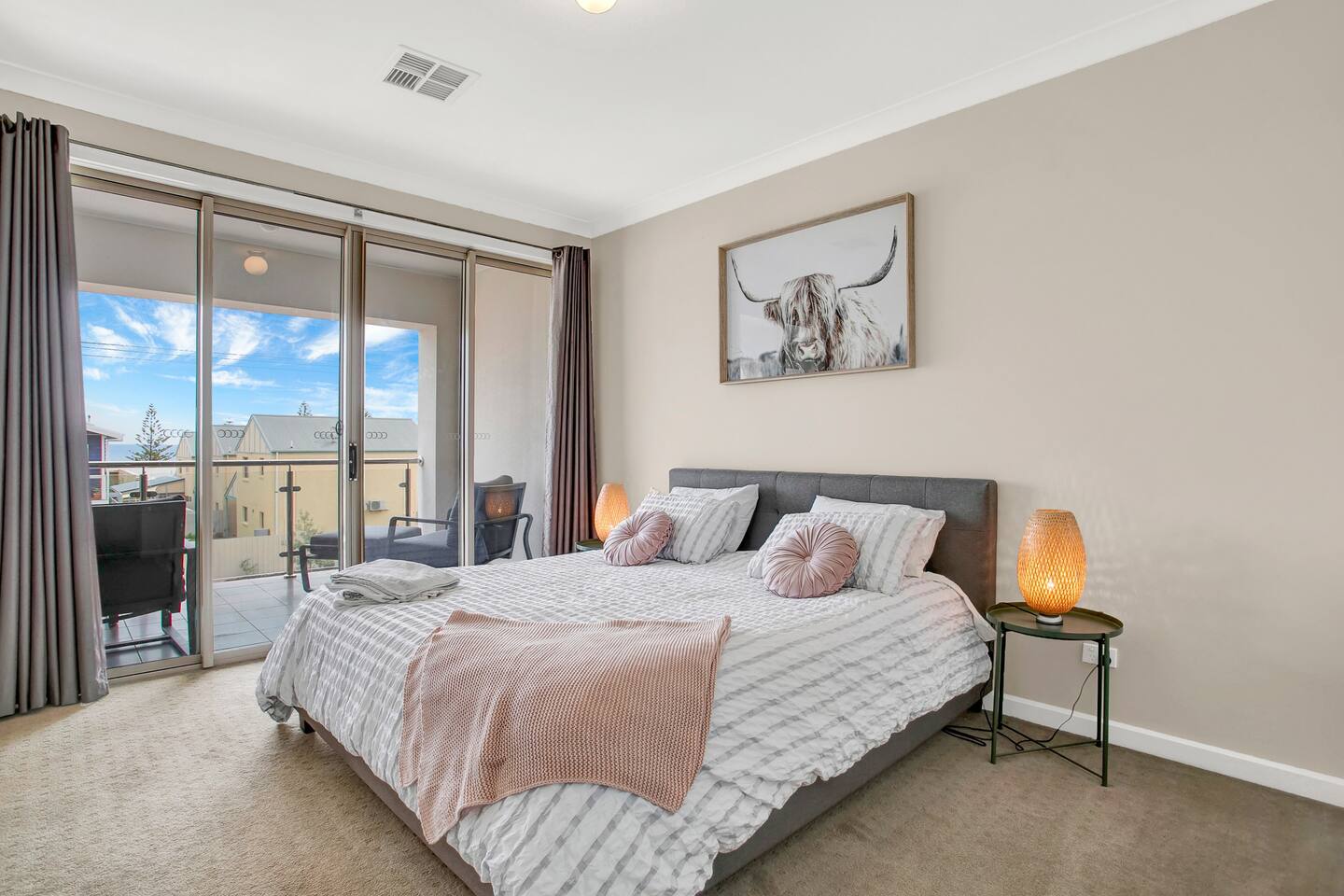 christies townhouse 2 dog friendly accommodation 30
