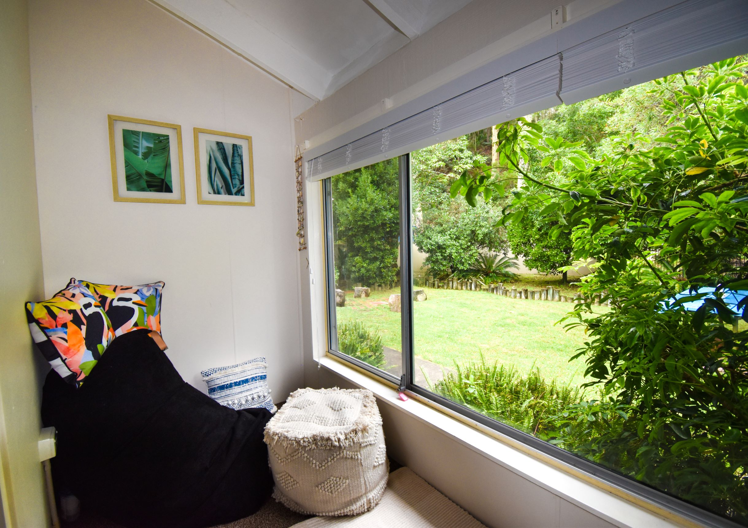 The King Suite Nook with Garden Views