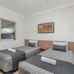 2 bedroom apartment midlander dog friendly accommodation 4 150x150