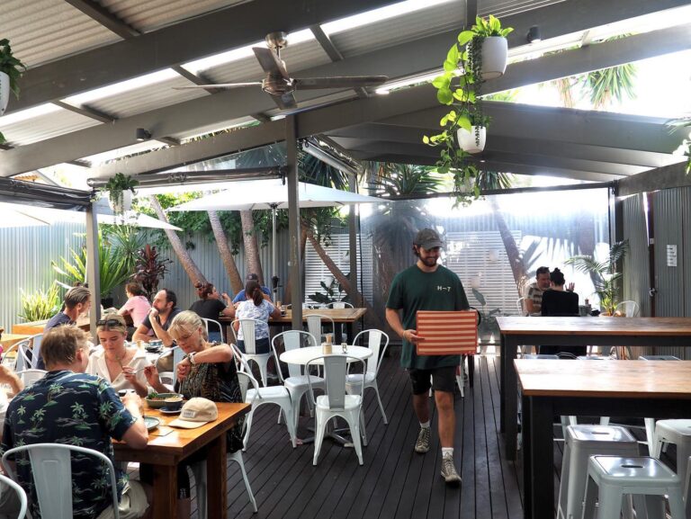 High Tide Cafe 1 768x577