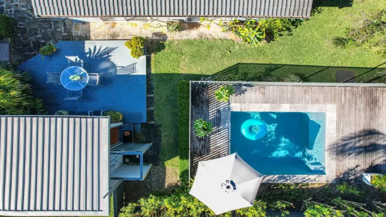 pool house macmasters dog friendly accommodation 24 768x432